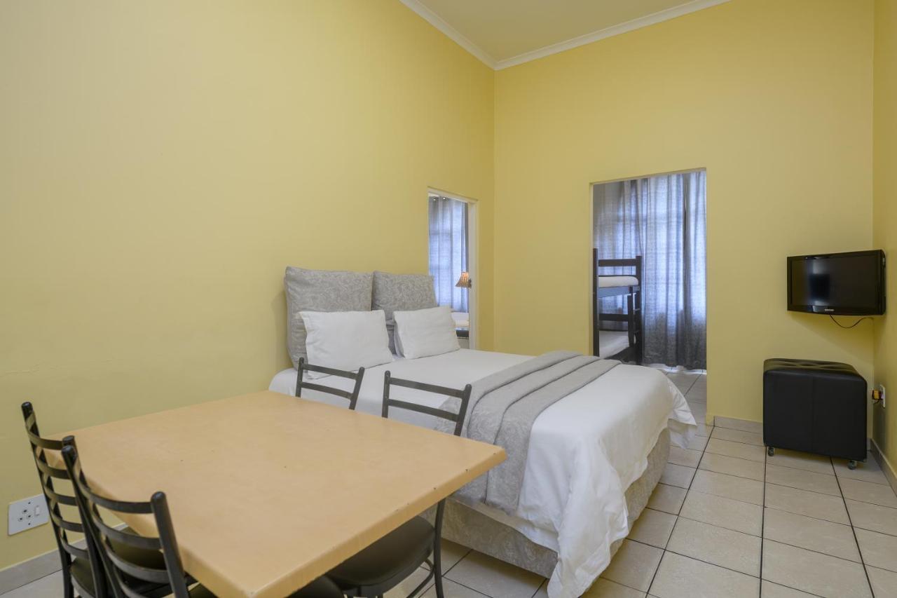 Ushaka Holiday Apartments Дурбан Экстерьер фото